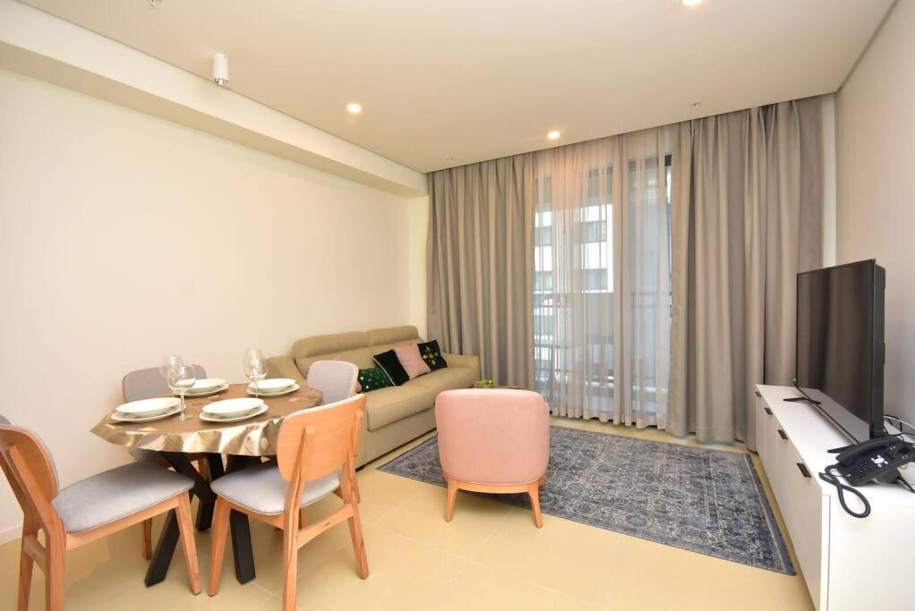 Brand New ! Seaside Apt With Poolview & Parking Будва Экстерьер фото